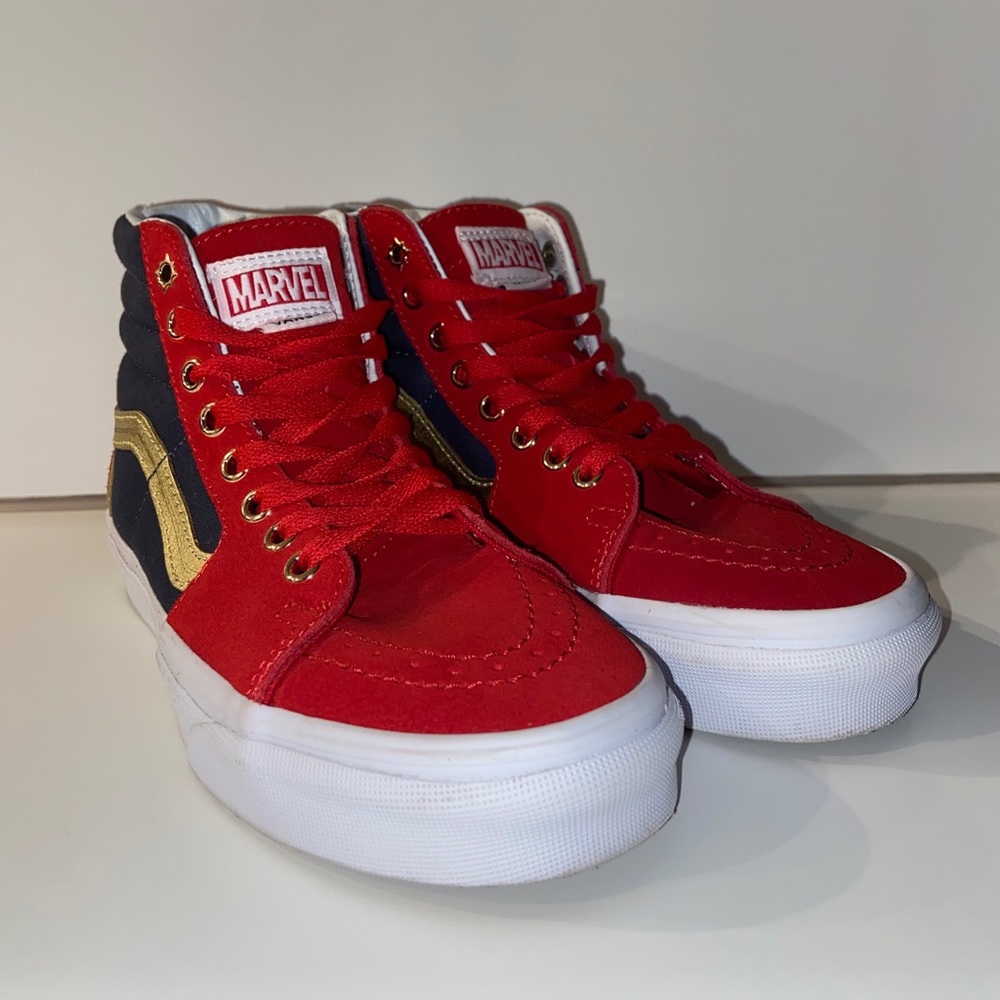 VNDS Vans X Captain Marvel Limited Edition Hi Top SH8 Hi Sneaker Shoes 4.5 M 6 W